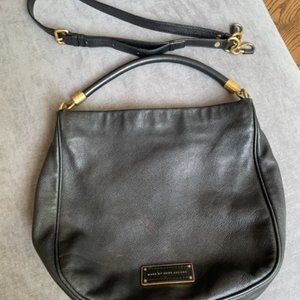 MARC JACOBS 100% Leather. Black. Too Hot To Handle Boho Crossbody Handbag.